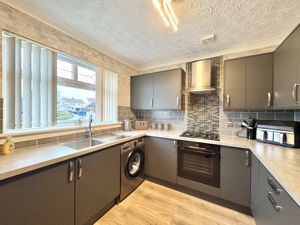 Photo 6- click for photo gallery